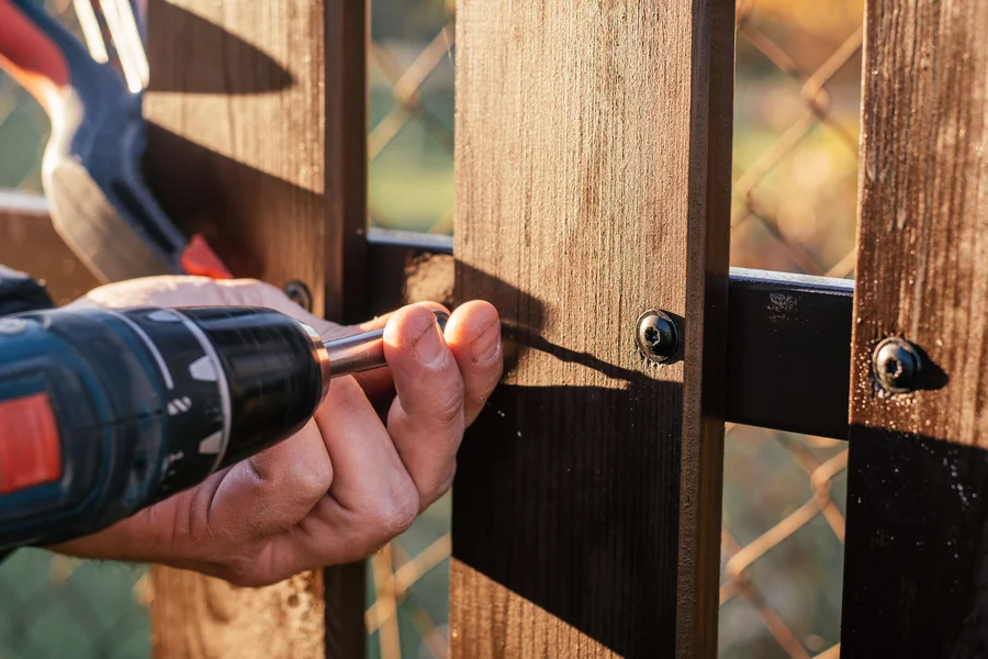 Common Signs Your Fence Needs Immediate Repair Taylor, TX